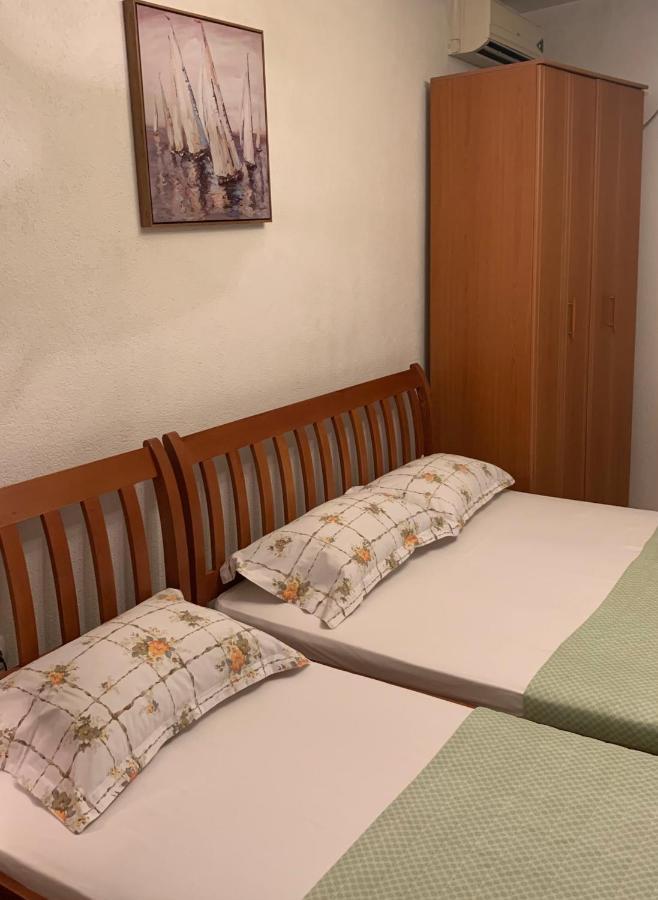 Guest House Nuhii Улцинь Экстерьер фото