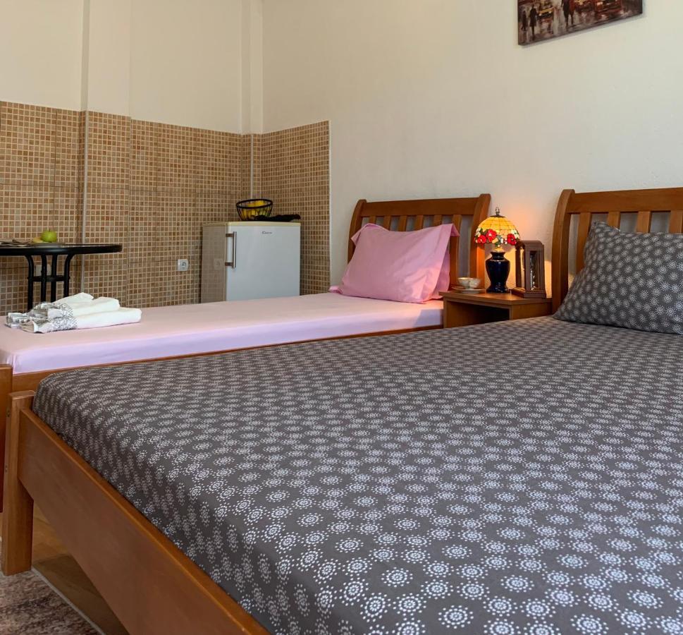 Guest House Nuhii Улцинь Экстерьер фото